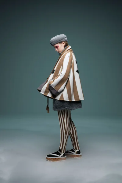 Look 12